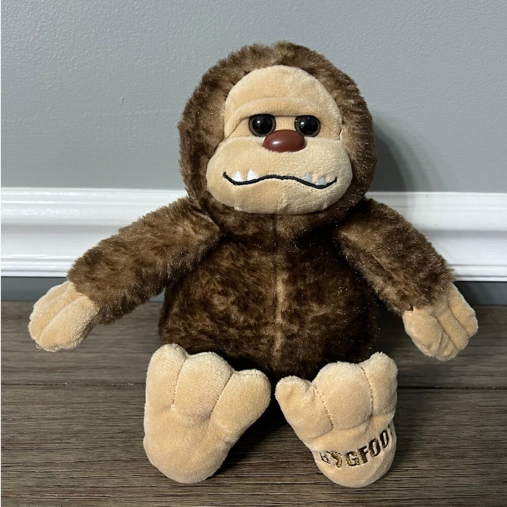 The Petting Zoo Bigfoot Boy 10” Plush Sasquatch 1994